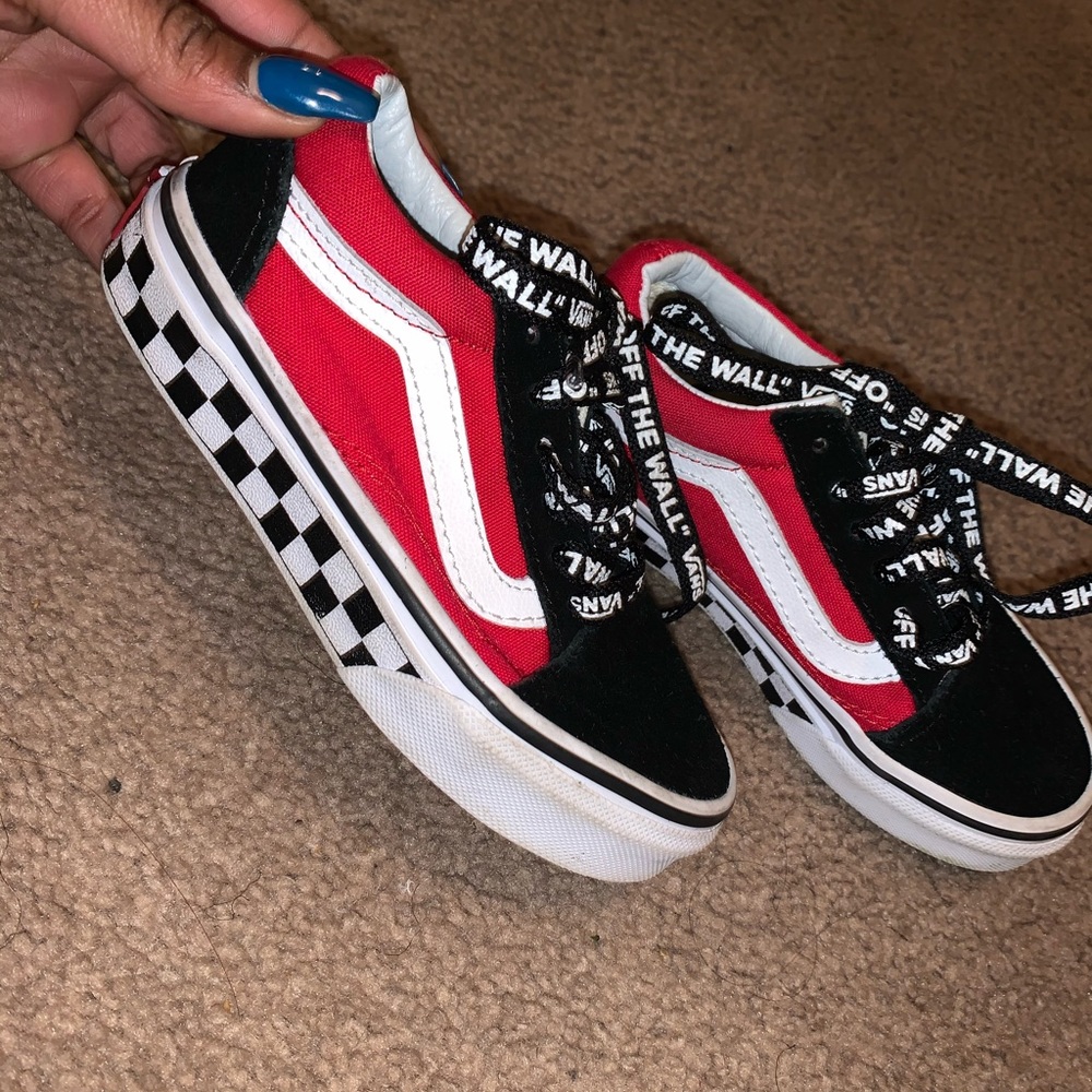 Vans - Picture 2 of 3